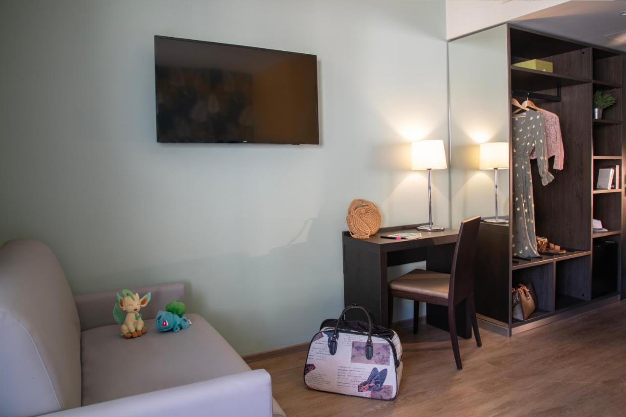 ไอบิส สไตล์ โบลิเยอ-ซูร์-แมร์ Hotel ภายนอก รูปภาพ